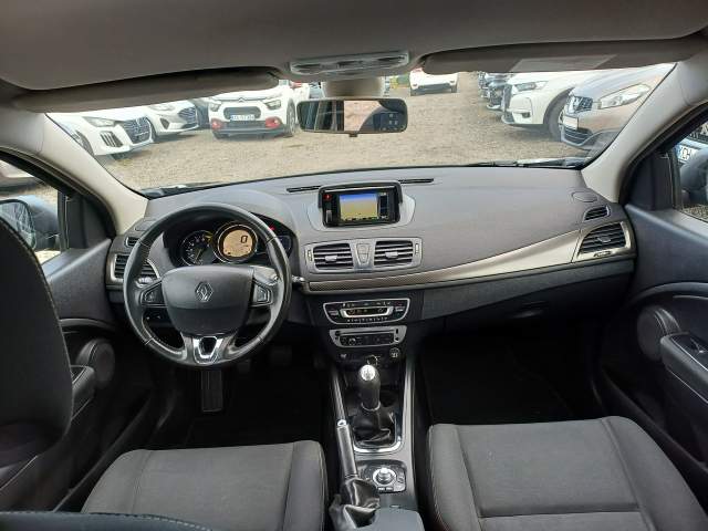 Renault Megane III facelifting 2013 — zdjęcie 21