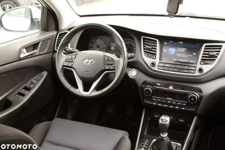 Hyundai Tucson III 2016 — zdjęcie 13