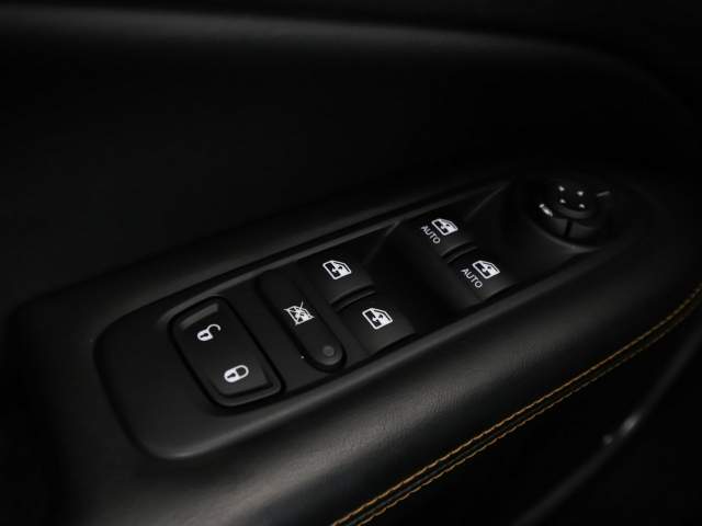 Jeep Compass II 2018 — zdjęcie 34