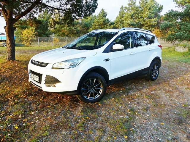 Ford Kuga II facelifting 2016 — zdjęcie 16