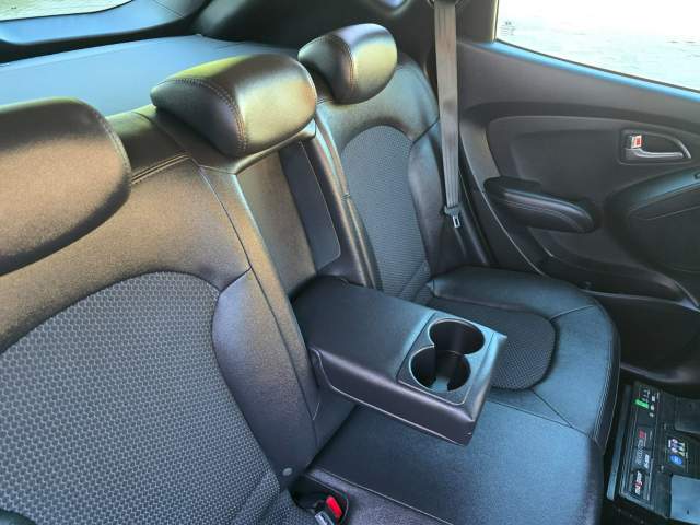 Hyundai ix35 I 2013 — zdjęcie 21