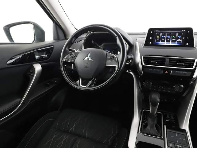 Mitsubishi Eclipse Cross I 2018 — zdjęcie 16