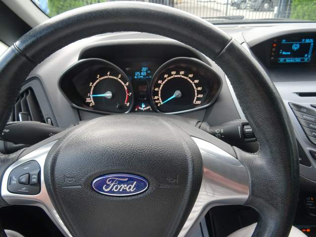 Ford B-MAX 2014 — zdjęcie 9