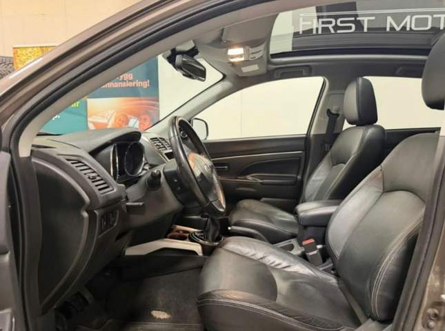 Mitsubishi ASX I 2012 — zdjęcie 14