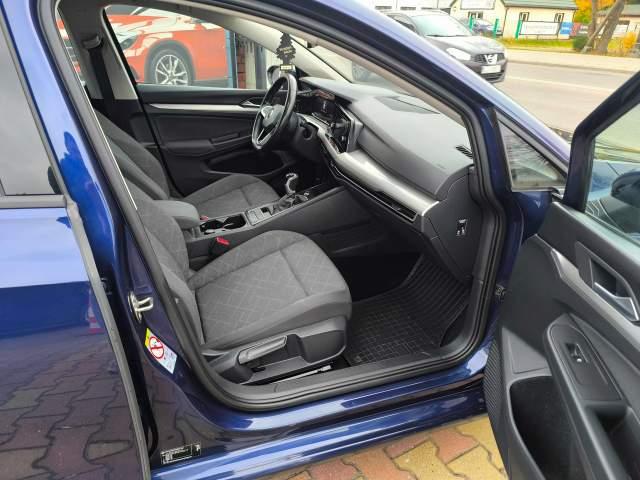 Volkswagen Golf VIII 2022 — zdjęcie 19
