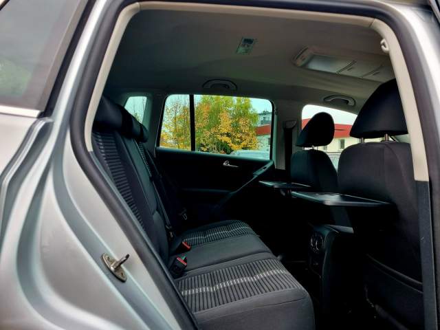Volkswagen Tiguan I 2010 — zdjęcie 11