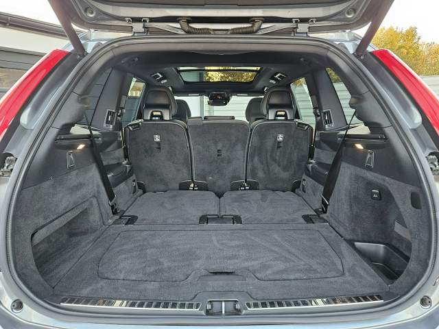 Volvo XC90 II 2016 — zdjęcie 28
