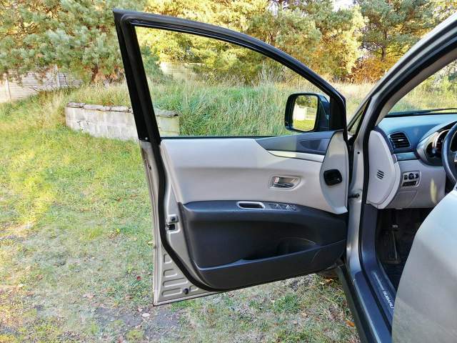 Subaru Tribeca I 2007 — zdjęcie 18