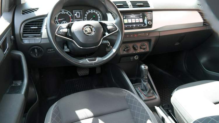 Skoda Fabia III facelifting 2021 — zdjęcie 21