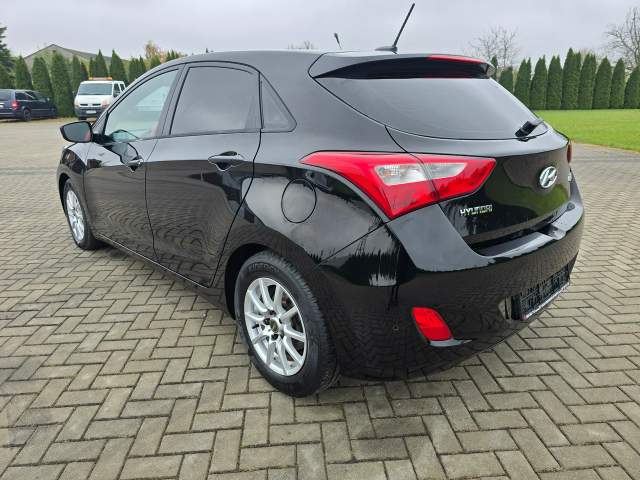 Hyundai i30 II 2013 — zdjęcie 12