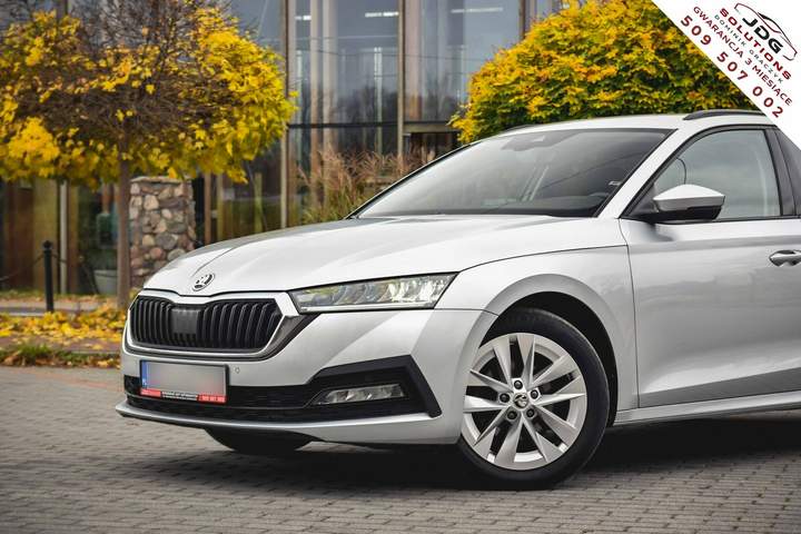 Skoda Octavia III (A7) facelifting 2022 — zdjęcie 33