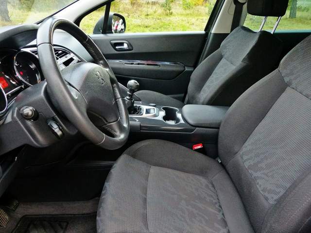 Peugeot 3008 I 2011 — zdjęcie 19