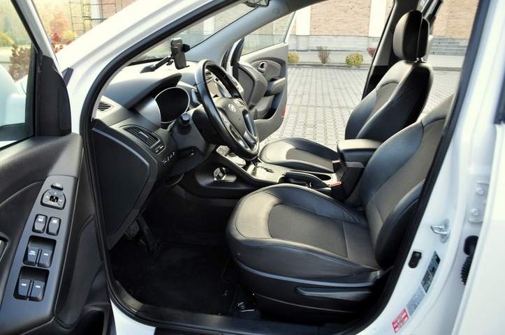 Hyundai ix35 I facelifting 2014 — zdjęcie 22