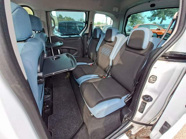 Citroen Berlingo II facelifting 2 2015 — zdjęcie 22