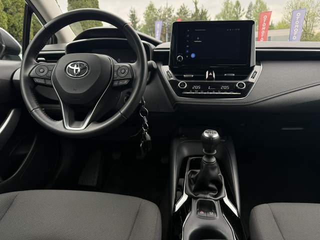 Toyota Corolla XII (E210) 2023 — zdjęcie 14