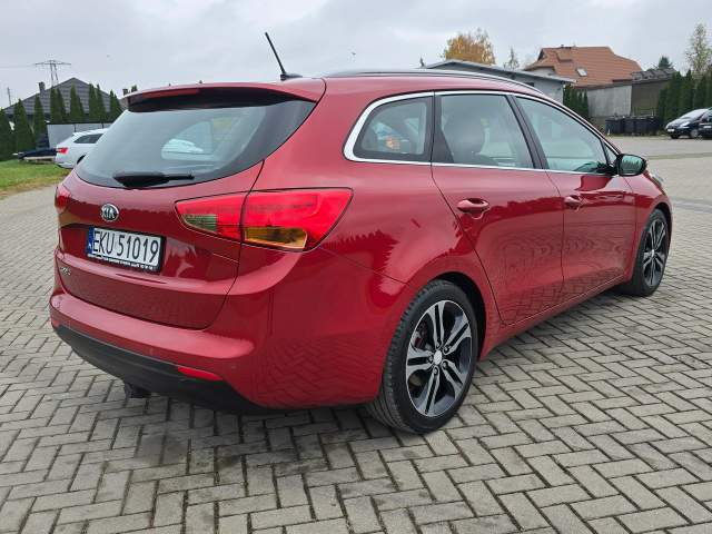 Kia Ceed II 2013 — zdjęcie 10