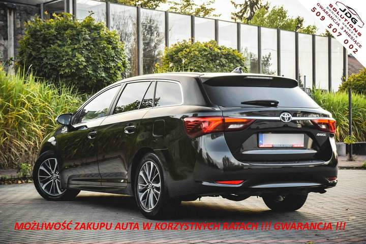 Toyota Avensis III facelifting 2 2017 — zdjęcie 4