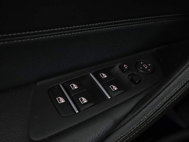 BMW 5 serii VII (G30/G31) 2019 — zdjęcie 34