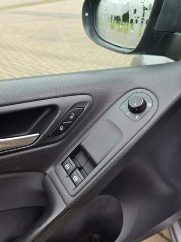 Volkswagen Golf VII 2012 — zdjęcie 13