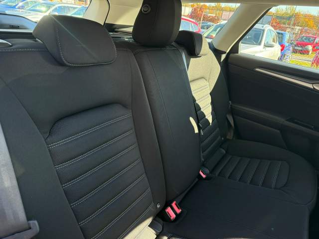 Ford Mondeo V 2015 — zdjęcie 29