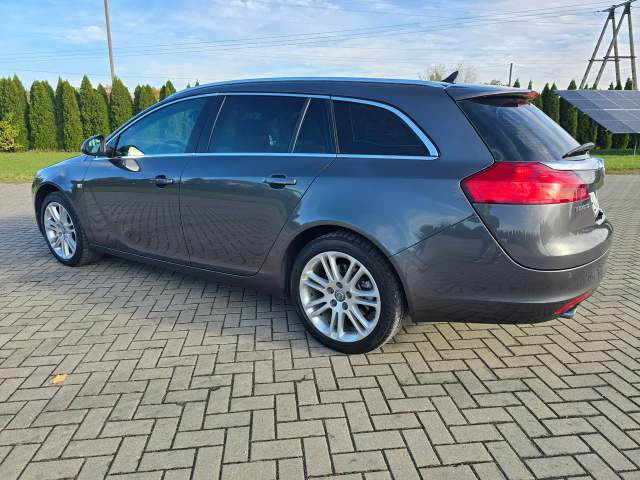 Opel Insignia I 2010 — zdjęcie 11
