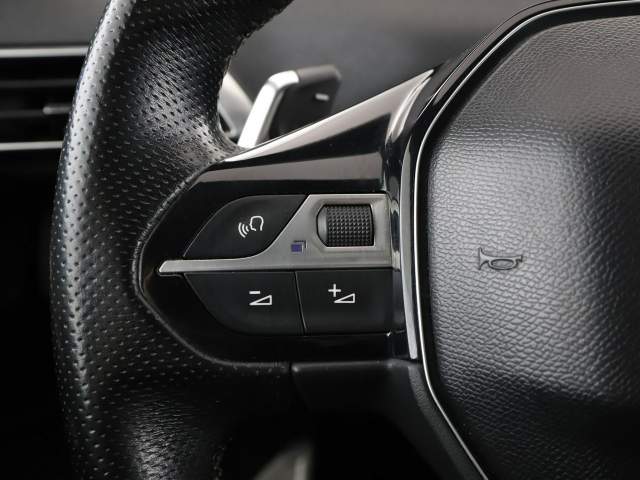 Peugeot 3008 II 2017 — zdjęcie 32
