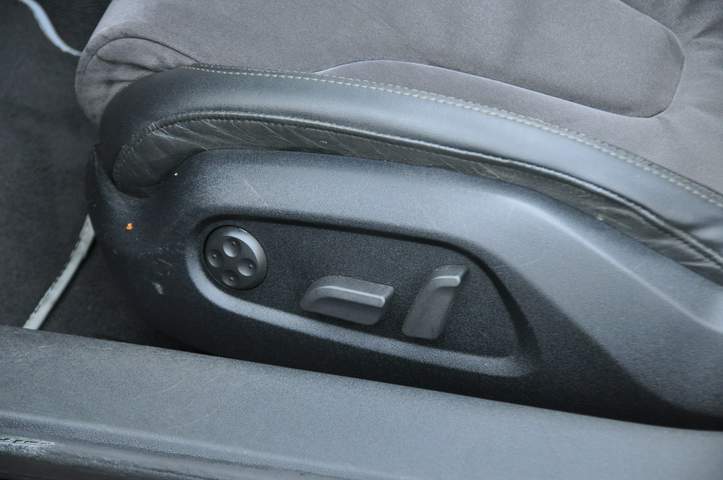Audi TT II (8J) 2009 — zdjęcie 26