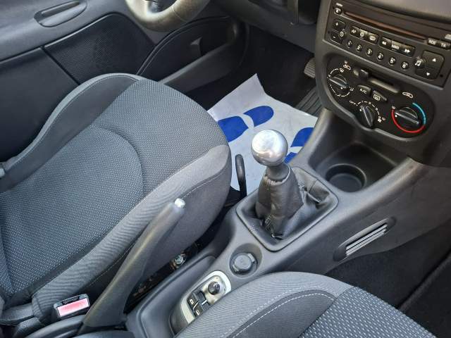 Peugeot 206 2009 — zdjęcie 25