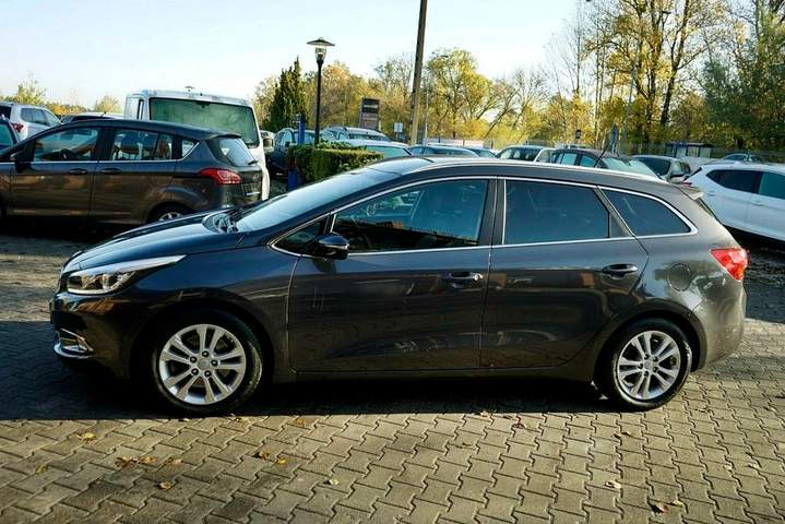 Kia Ceed II facelifting 2015 — zdjęcie 8