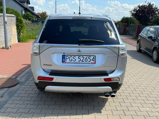 Mitsubishi Outlander III facelifting 2 2015 — zdjęcie 5