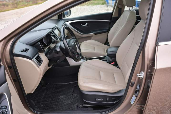 Hyundai i30 II 2013 — zdjęcie 17
