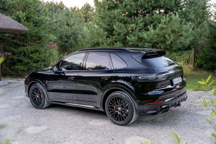 Porsche Cayenne III 2022 — zdjęcie 24