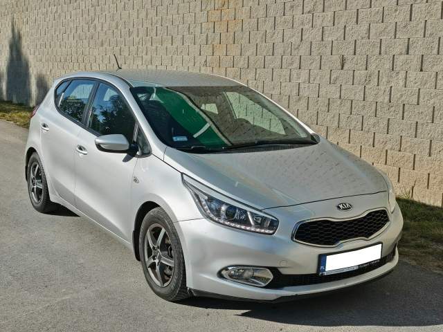 Kia Ceed II 2014 — zdjęcie 1