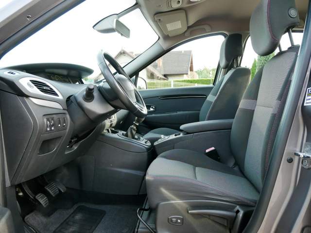 Renault Scenic III facelifting 2 2013 — zdjęcie 8