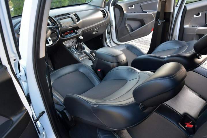 Kia Sportage III 2013 — zdjęcie 20