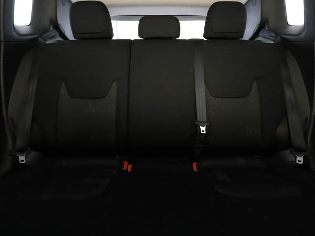 Jeep Renegade I 2017 — zdjęcie 18