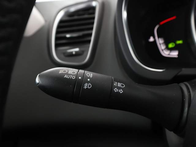 Renault Scenic IV 2019 — zdjęcie 33