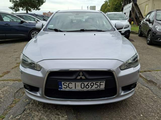 Mitsubishi Lancer X 2009 — zdjęcie 3