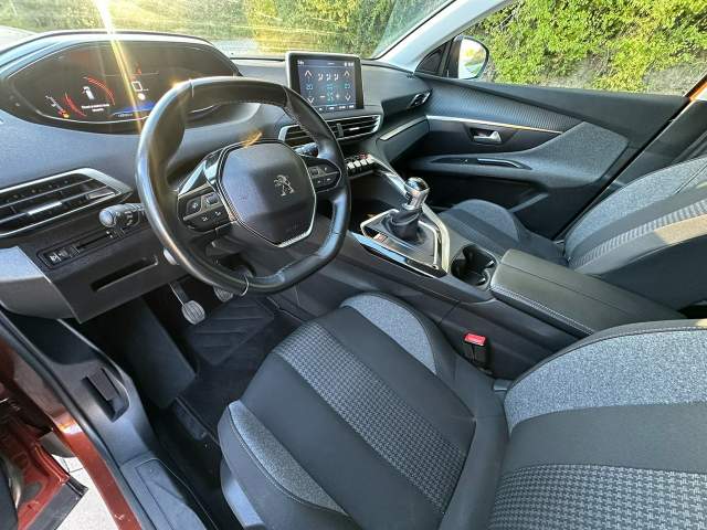 Peugeot 3008 II 2018 — zdjęcie 10