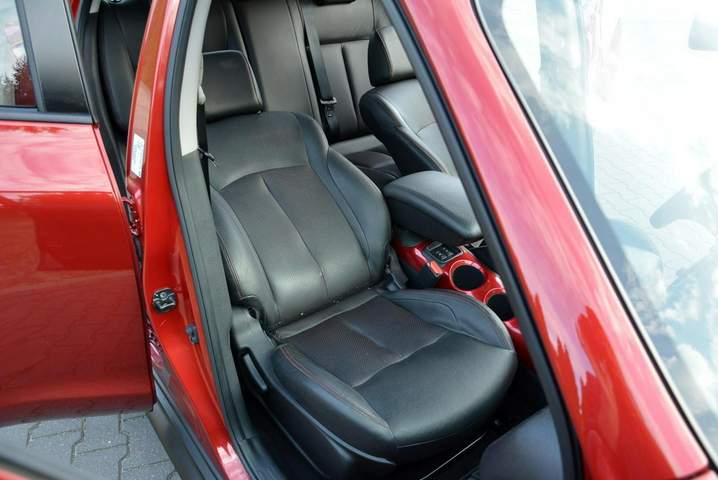 Nissan Juke I 2011 — zdjęcie 16