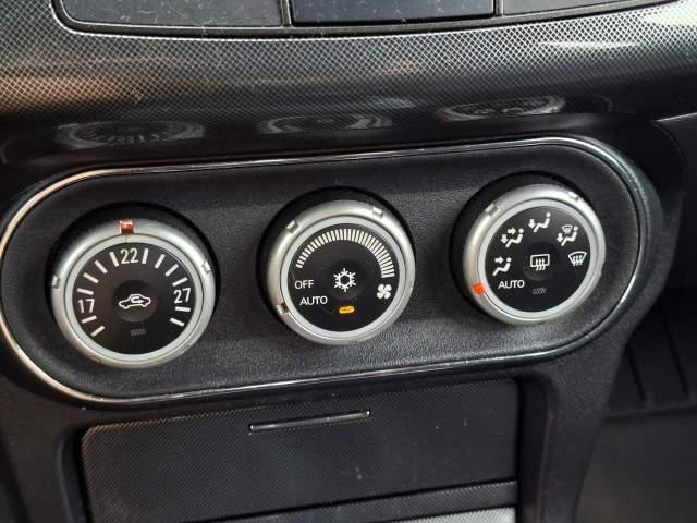 Mitsubishi Lancer X 2009 — zdjęcie 19