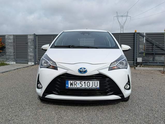 Toyota Yaris IV 2020 — zdjęcie 12