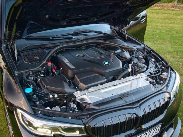BMW 3 serii VII (G2x) 2021 — zdjęcie 11