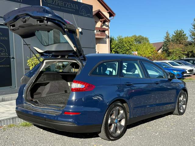Ford Mondeo V 2015 — zdjęcie 30