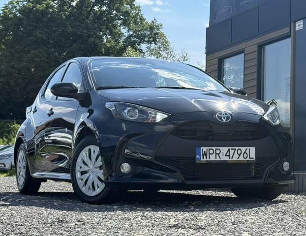 Toyota Yaris IV 2022 — zdjęcie 2