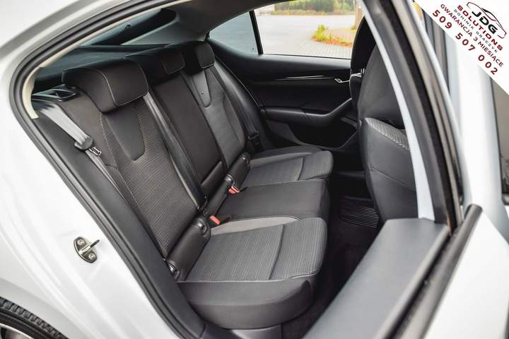 Skoda Octavia III (A7) facelifting 2020 — zdjęcie 29
