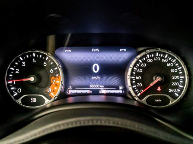 Jeep Renegade I 2014 — zdjęcie 13