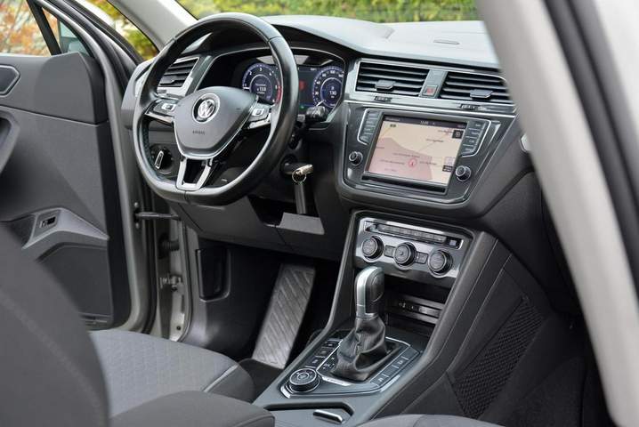 Volkswagen Tiguan I facelifting 2017 — zdjęcie 16