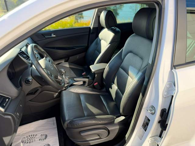 Hyundai Tucson III 2016 — zdjęcie 11