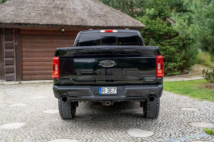 Ford F-150 XIV 2022 — zdjęcie 24